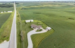 1811 M Avenue, IA 52301