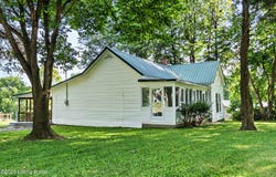 477 Knobview Dr, Lebanon Junction, KY 40150