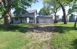 4545 Dove Ave, Ireton, IA 51027