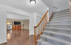 445 Kinkaid Court, Des Plaines, IL 60016