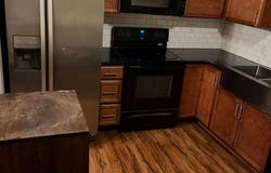15201 E 48TH Terrace, Kansas City, MO 64136