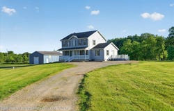 4074 Apple Drive, Eaton Rapids, MI 48827
