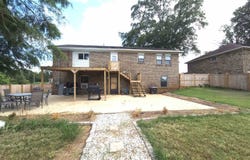 409 W Elmhurst Ave, Muscle Shoals, AL 35661