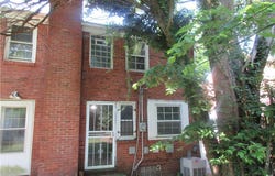 18019 Chagrin Boulevard, Shaker Heights, OH 44122