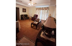 106 Travis Drive, Crystal Springs, MS 39059