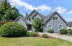 380 Mountaingate DR, Springfield, OR 97478