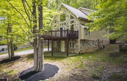 79 Muskegon Circle, Hazle Township, PA 18202
