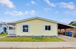 1015 OAK ST, Silverton, OR 97381