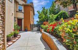 25632 Via Ventana, Valencia, CA 91381