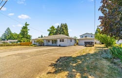 1792 HAYDEN BRIDGE RD, Springfield, OR 97477