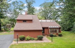 35 Cox Lane, Methuen, MA 01844