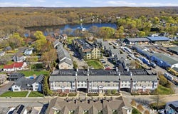 38 Hope Street, East Lyme, CT 06357