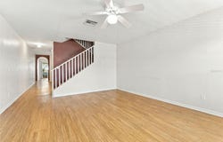 349 KENSINGTON LAKE Circle, BRANDON, FL 33511