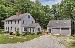69 King Rd, Bedford, NH 03110