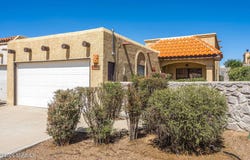 2098 Pine Needle Way, Las Cruces, NM 88012