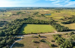 520 Farm to Market Road 1965, La Grange, TX 78945