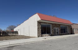 112 S Main St, Mackay, ID 83251