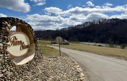 River Stone Drive, Blaine, TN 37709