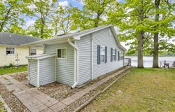 5008 Schrah Drive, Munith, MI 49259