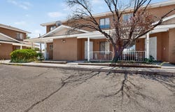 8201 Trumbull Avenue SE, Albuquerque, NM 87108