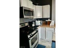 277 E 32Nd St, Paterson City, NJ 07504-1514