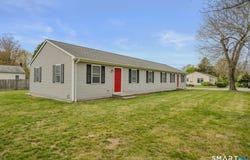 2 York Court, Groton, CT 06340
