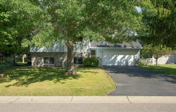 9441 Hames Avenue S, Cottage Grove, MN 55016