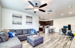 4100 S PINELAKE Way, Chandler, AZ 85249