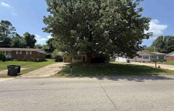 416 Lee Avenue, Piggott, AR 72454