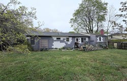 98 Broadway, Rocky Point, NY 11778