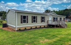 221 N Parkway Street, Dresden, TN 38225