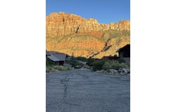 117 Gifford Park Dr, Springdale, UT 84767
