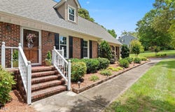 402 Courtland Drive, Elon, NC 27244