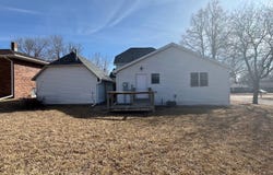 400 Cedar Street, Elgin, NE 68636