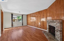 8373 Locust Pl, Dublin, CA 94568
