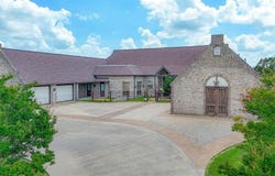 1504 Cumberland Drive, Corsicana, TX 75110