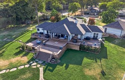 507 Nob Hill Lane, Seven Points, TX 75143