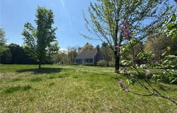 1 Gilman Road, Hopkinton, RI 02832