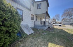 149 Lake St, Webster, MA 01570