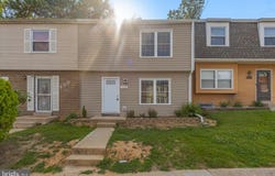 902 NADINE CT, LANDOVER, MD 20785