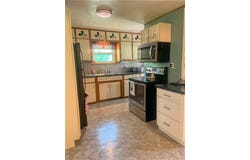 519 Phipps Avenue, Rice Lake, WI 54868