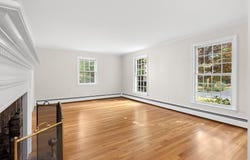 10 Parsonage Ln, Topsfield, MA 01983