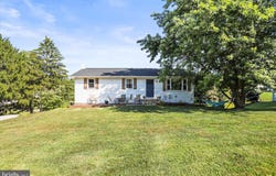 91 HERITAGE DRIVE, HANOVER, PA 17331