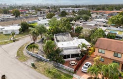 660 E 10th Pl, Hialeah, FL 33010