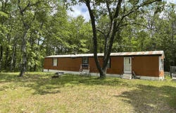1110 Alger Grade, Barton City, MI 48705
