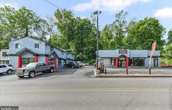 828 MATSONFORD ROAD, WEST CONSHOHOCKEN, PA 19428