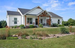 7346 Garman Road, Creston, OH 44217