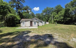 117 Pine Ave, Egg Harbor Township, NJ 08234