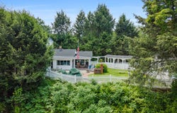 7 Ford Road, Newtown, CT 06482