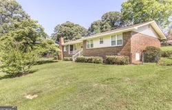302 Woodhaven, Centerville, GA 31028